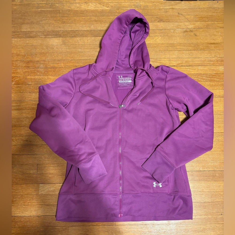 UA Storm Semi Fitted Size Large